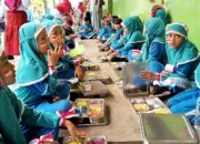 Pemerintah Komitmen Lakukan Intervensi Gizi melalui Alokasi 335 T untuk Program MBG