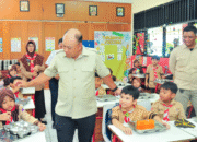 Satu Tahun Pemerintahan Pragib Komitmen Investasi Wujudkan Generasi Sehat Melalui Program MBG