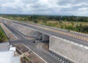 Setahun Pemerintahan Prabowo, Pembangunan Infrastruktur Bebas Sengketa dan Hambatan Hukum
