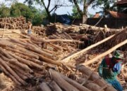 Kayu Hanyutan Pascabanjir Sumatra Dimanfaatkan, Pemulihan Infrastruktur Dipercepat