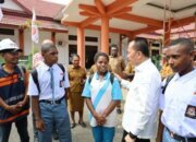 Pemerintah Hadir Lewat Sekolah Rakyat, Jalan Keluar Anak Papua dari Putus Sekolah