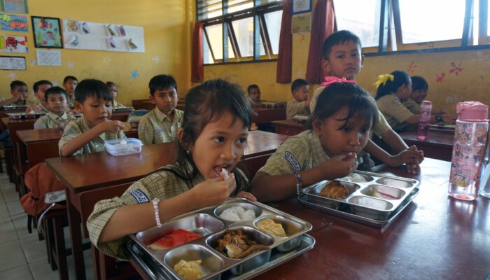 MBG Jadi Instrumen Pemerataan Pendidikan Bermutu di Daerah