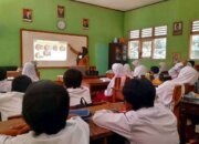 Pemerintah Tingkatkan Kesejahteraan Guru, Program Beasiswa Diperbesar