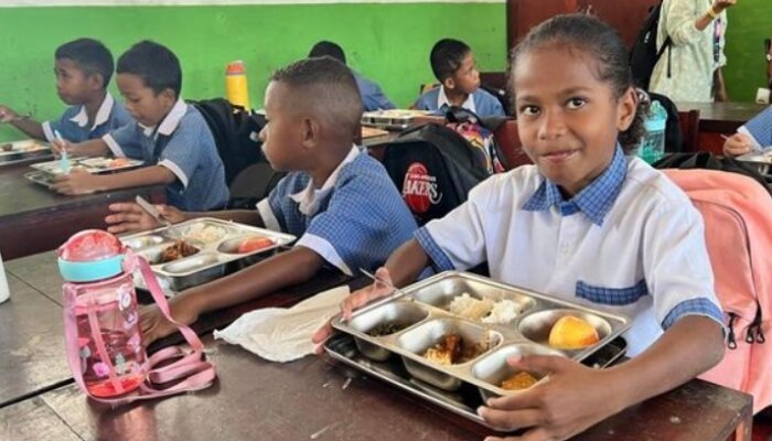 Pemerintah Percepat Perluasan Jangkauan MBG di Papua Barat Daya