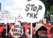 Ambil Langkah Taktis, Pemerintah Bentuk Satgas Mitigasi PHK Guna Cegah dan Stop Gelombang PHK Massal