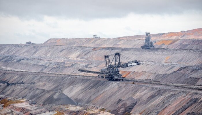 Pemerintah Percepat Hilirisasi Mineral Kritis dan Tata Kelola Ekspor LTJ