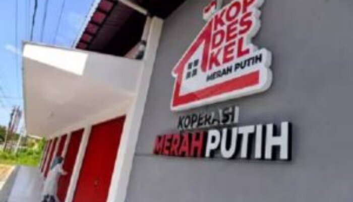 Koperasi Merah Putih Permudah Petani Tebus Pupuk Subsidi Pakai KTP